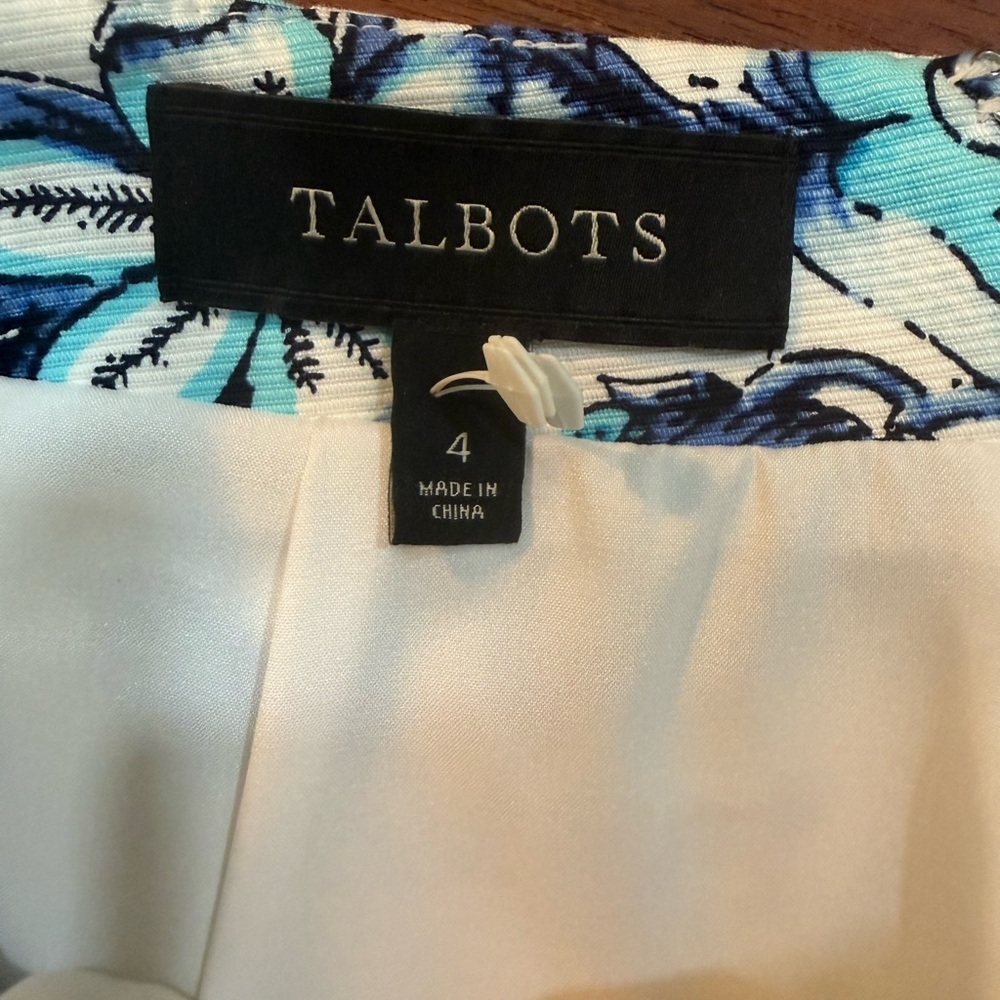 Talbots Blue Toile Floral Pencil Skirt Size 4 | Chinoiserie Print Cotton - Picture 8 of 9